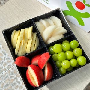 Box Trái cây cắt sẵn 4 khay - XB4018